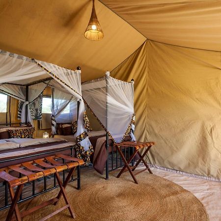Gnu Mara River Camp Serengeti-Savanne Exterior foto
