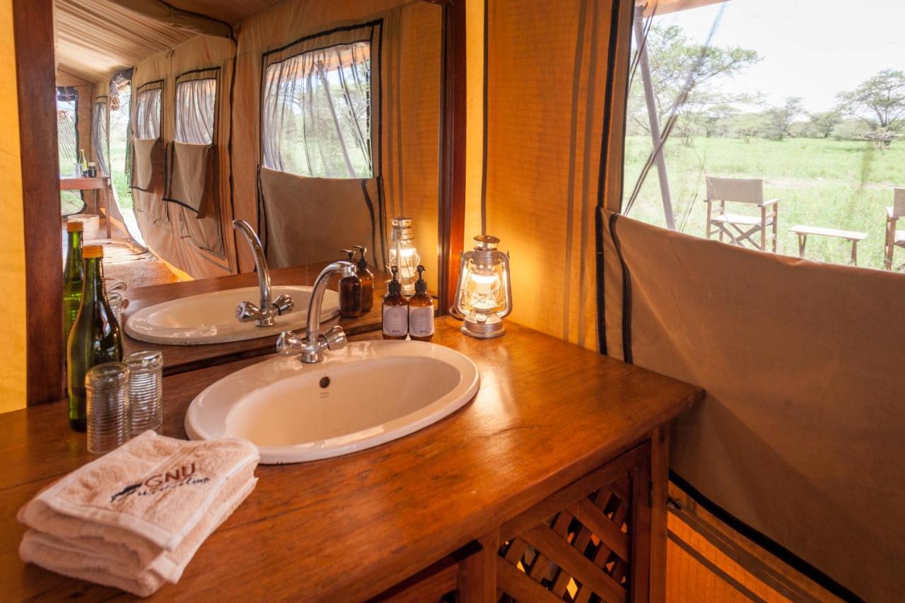 Gnu Mara River Camp Serengeti-Savanne Exterior foto